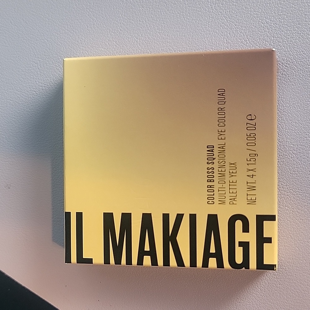 IL Makiage eyeshadow
